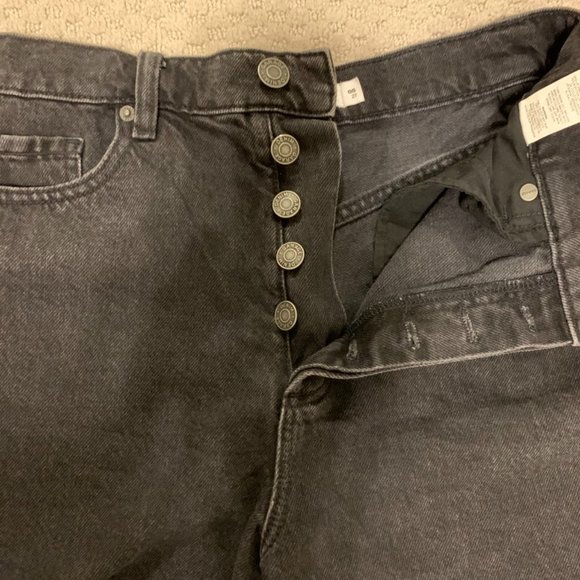 Black jeans shorts from Garage - Picture 3 of 3